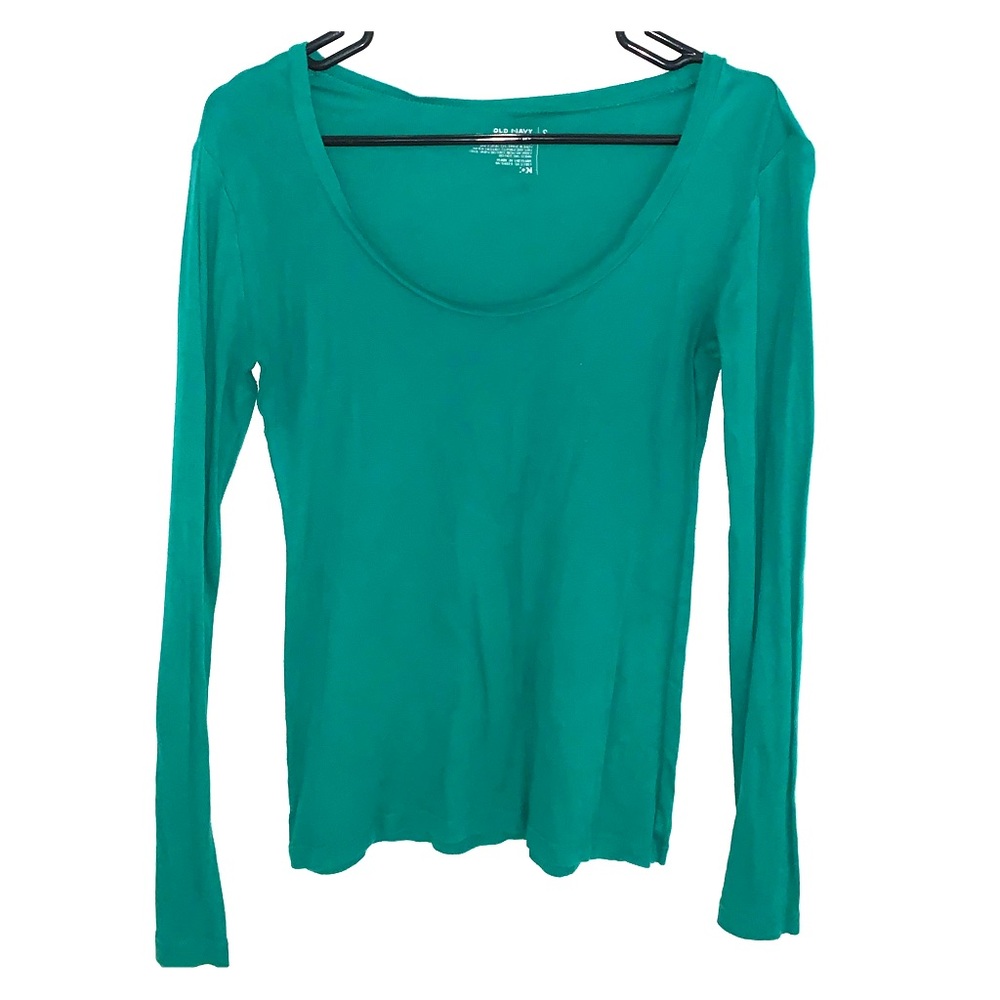 Emerald green scoop neck tee